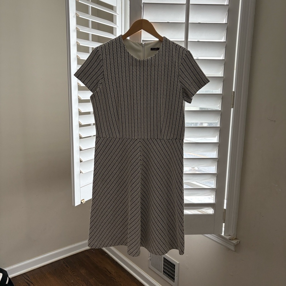 J. McLaughlin Black and White Geometric Dress